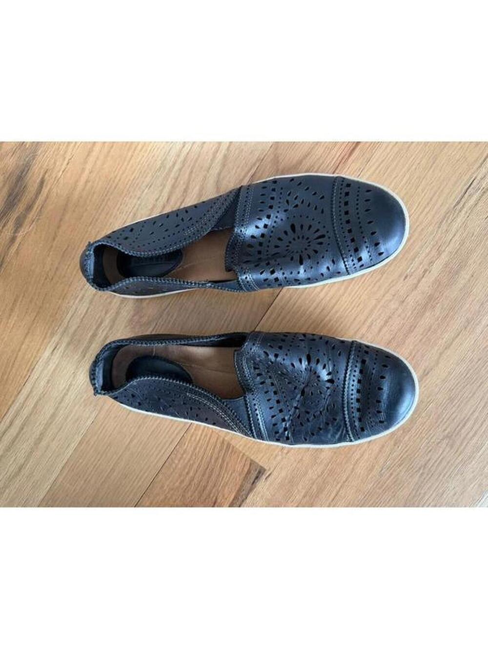 Earth Shoes Tangelo Black Leather size 10